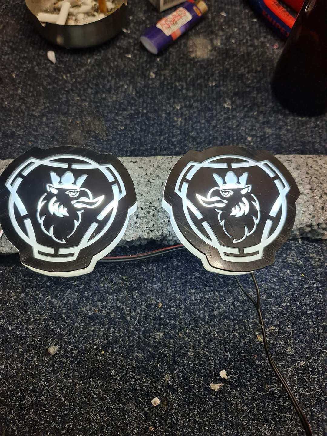 Scania grille logo white 2 pieces