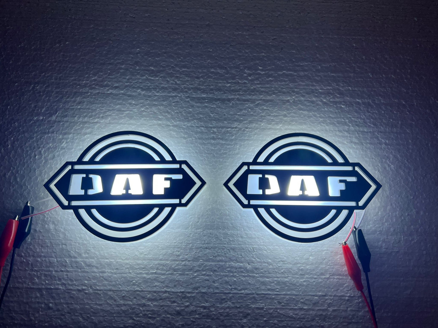 DAF Grille Logo Zwart-Wit LED
